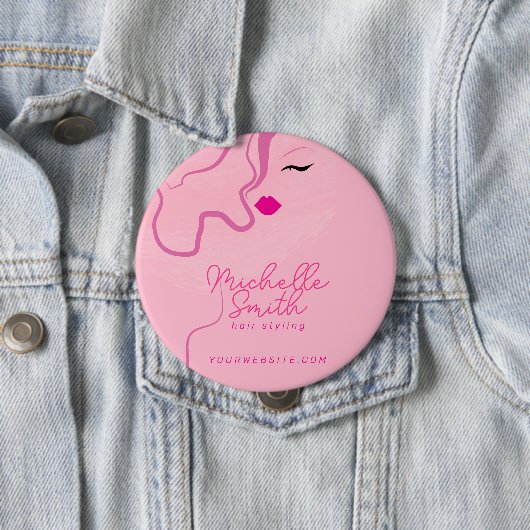 Moderne, minimalistisch rosa Haarstyling mit schwa Button (Beispiel)