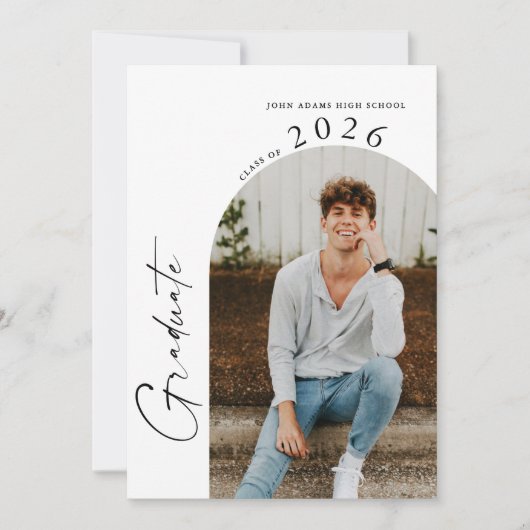 Moderne Minimalistische 2-Foto-Graduierungspartei Einladung (Vorderseite)