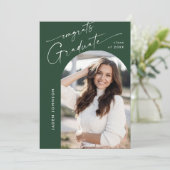 Moderne Minimalistische 2-FOTO-Graduierungspartei Einladung (Stehend Vorderseite)