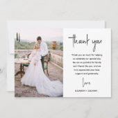Moderne Minimalistische 2-Foto-Script-Hochzeit Dankeskarte (Vorderseite)