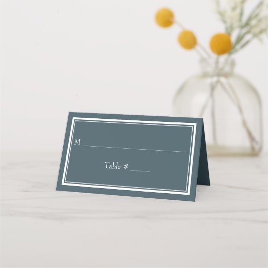 Moderne Minimalistische Blue Wedding Platzkarte an (Vorderseite)