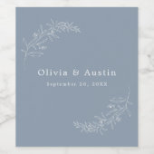 Moderne Minimalistische Boho Dusty Blue-Gastgesche Weinetikett (Einzelnes Label)