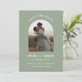 Moderne Minimalistische Boho Save the Date Fotokar Einladung (Stehend Vorderseite)
