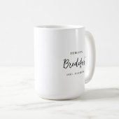 Moderne minimalistische Brautjungfer-Skript-Design Kaffeetasse (VorderseiteRechts)