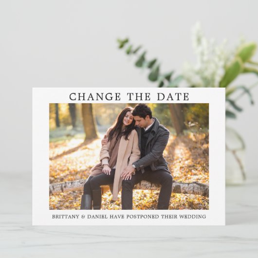 Moderne Minimalistische Einfache Änderung der Datu Save The Date (Stehend Vorderseite)