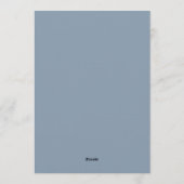 Moderne Minimalistische Elegante Staubblaue Hochze Einladung (Rückseite)