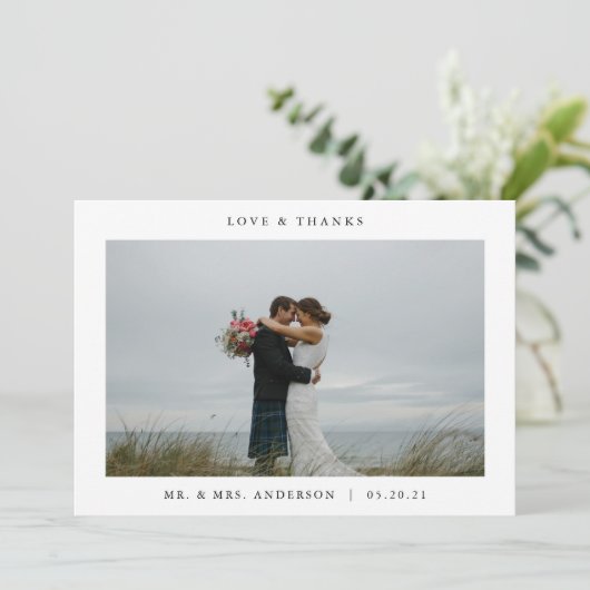 Moderne Minimalistische Foto-Hochzeit Dankeskarte (Stehend Vorderseite)