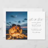 Moderne minimalistische Foto-Hochzeits-QR-Code Save The Date (Vorderseite)