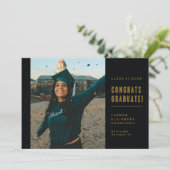 MODERNE MINIMALISTISCHE GLÜCKWUNSCH GRADUATE INVIT EINLADUNG (Stehend Vorderseite)