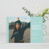 MODERNE MINIMALISTISCHE GLÜCKWUNSCH GRADUATE INVIT EINLADUNG (Stehend Vorderseite)