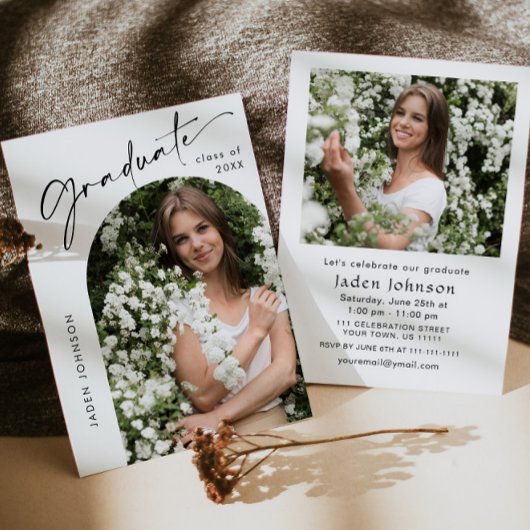 Moderne Minimalistische Grad-2-FOTO-Graduierungspa Einladung