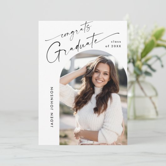 Moderne Minimalistische Grad-2-FOTO-Graduierungspa Einladung (Stehend Vorderseite)