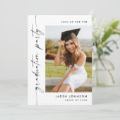 Moderne Minimalistische Grad-2-FOTO-Graduierungspa Einladung (Stehend Vorderseite)