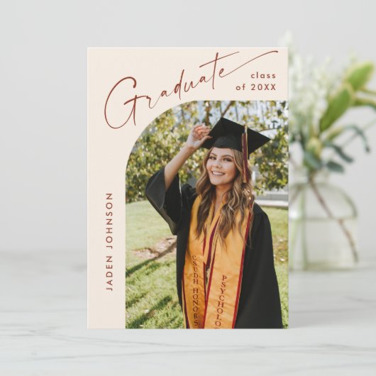 Moderne Minimalistische Grad 4 FOTO Graduierungspa Einladung (Stehend Vorderseite)