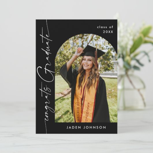 Moderne Minimalistische Grad 4 FOTO Graduierungspa Einladung (Stehend Vorderseite)