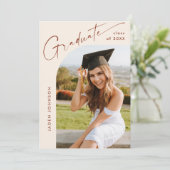 Moderne Minimalistische Grad-5-FOTO-Graduierungspa Einladung (Stehend Vorderseite)