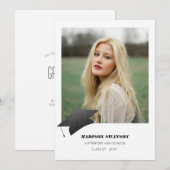 Moderne, Minimalistische Grad-Ankündigung Cap Post Einladung (Vorne/Hinten)