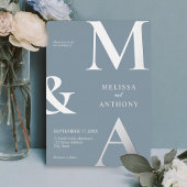 Moderne Minimalistische Hochzeit mit blauem Monogr Folieneinladung