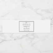 Moderne Minimalistische Hochzeit Schwarz/Weiß Wasserflaschenetikett (Einzelnes Label)
