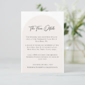 Moderne Minimalistische Hochzeitskarte Einladung (Stehend Vorderseite)