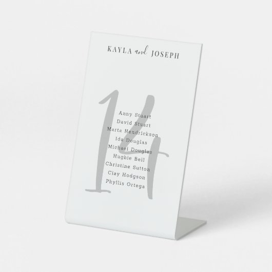 Moderne Minimalistische Hochzeitsszene Tischnummer Sockelschild (Vorderseite)