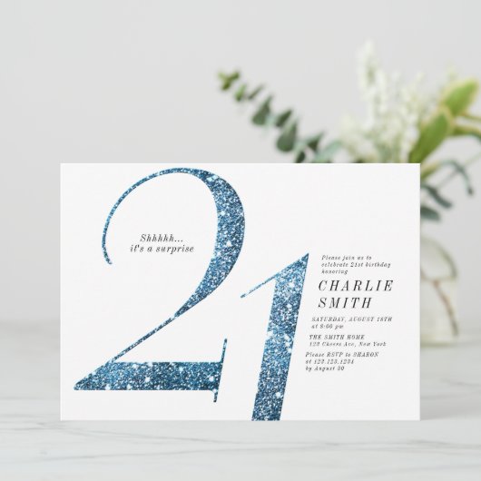 Moderne minimalistische Imitate Blau Glitzer 21. G Einladung (Stehend Vorderseite)