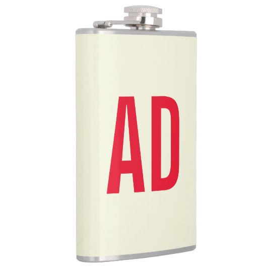 Moderne Minimalistische Initialen Rotes Monogramm Flachmann (Rechts)