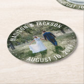 Moderne Minimalistische Liebe für Hochzeiten und d Runder Pappuntersetzer (Angewinkelt)