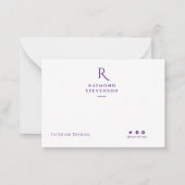 moderne minimalistische lila-weiße Monografie Mitteilungskarte (Vorderseite)