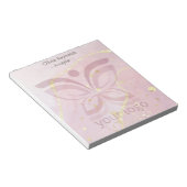 Moderne Minimalistische Marmortextur Overlay Pink  Notizblock (angewinkelt)