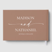 Moderne Minimalistische Mocha Mousse Wedding Gästebuch (Rückseite)