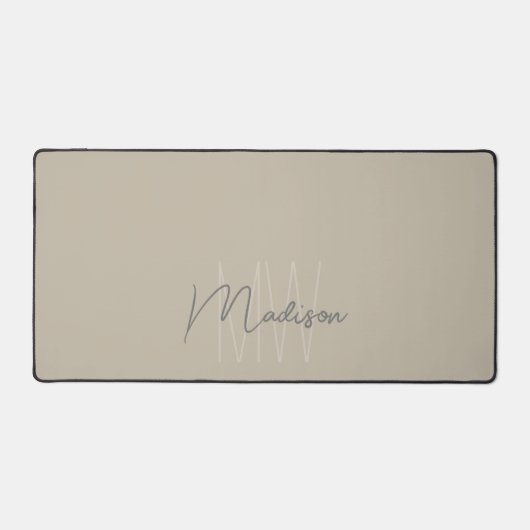 Moderne Minimalistische Monogramm Beige Skriptbeze Schreibtischunterlage (Vorderseite)