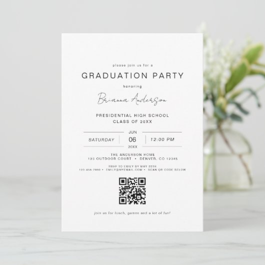Moderne Minimalistische QR Code Graduation Party Einladung (Stehend Vorderseite)