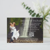 moderne minimalistische qr Code uAwg Hochzeit Einladung (Stehend Vorderseite)