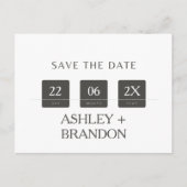 Moderne Minimalistische Save the Date Postkarte (Vorderseite)