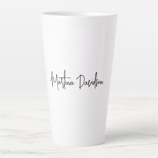 Moderne Minimalistische Schlichte Kreativkalligrap Milchtasse (Vorderseite)