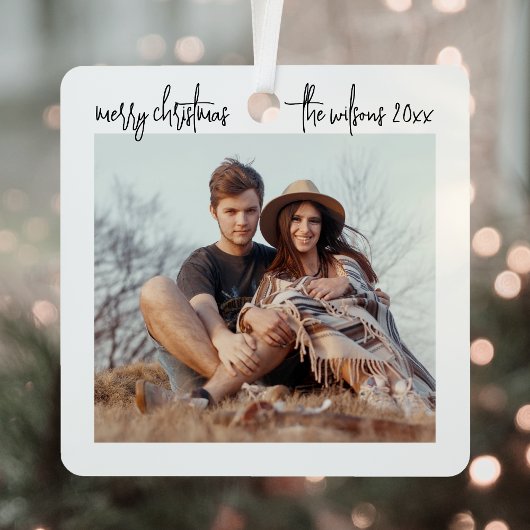 Moderne Minimalistische Schrift Frohe Weihnachten Ornament Aus Metall