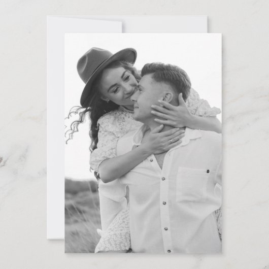 Moderne Minimalistische Schwarz-Monochrome-Hochzei Einladung (Rückseite)