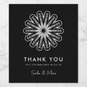 Moderne minimalistische Schwarz-Weiß-Blumen Weinetikett (Einzelnes Label)