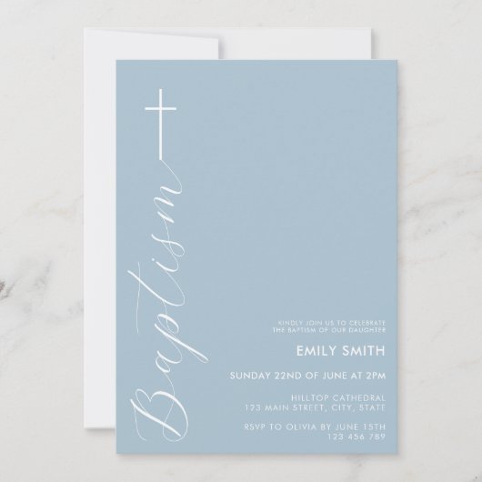 Moderne Minimalistische Script Dusty Blue Taufe Einladung (Vorderseite)
