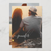 Moderne minimalistische Script-Fotos Hochzeitseinl Einladung (Vorne/Hinten)