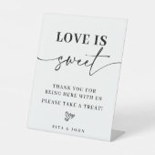 Moderne Minimalistische Script-Liebe ist Sweet Fev Sockelschild (Vorderseite)