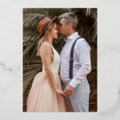 Moderne Minimalistische Script Wedding Gold Foil H Folieneinladung (Rückseite)