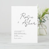 Moderne Minimalistische Skripthochzeit Einladung (Stehend Vorderseite)
