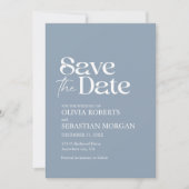 Moderne Minimalistische Typografie Dusty Blue Wedd Save The Date (Vorderseite)