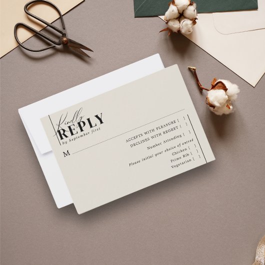 Moderne Minimalistische Typografie Wedding Taupe M RSVP Karte