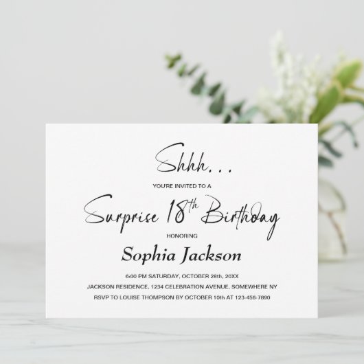 Moderne Minimalistische Überraschung 18. Geburtsta Einladung (Stehend Vorderseite)