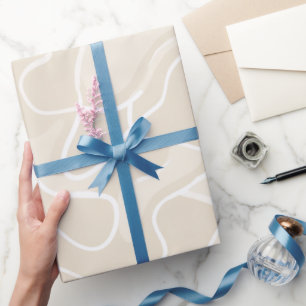 Moderne minimalistische weiche beige abstrakte Fli Geschenkpapier
