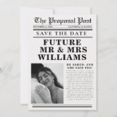 Moderne Minimalistische Zeitungshochzeit rettet da Einladung (Vorderseite)