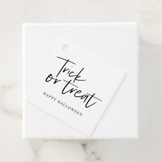 Moderne Minimaltricks und Leckerei | Frohe Hallowe Geschenkanhänger (Beispiel)